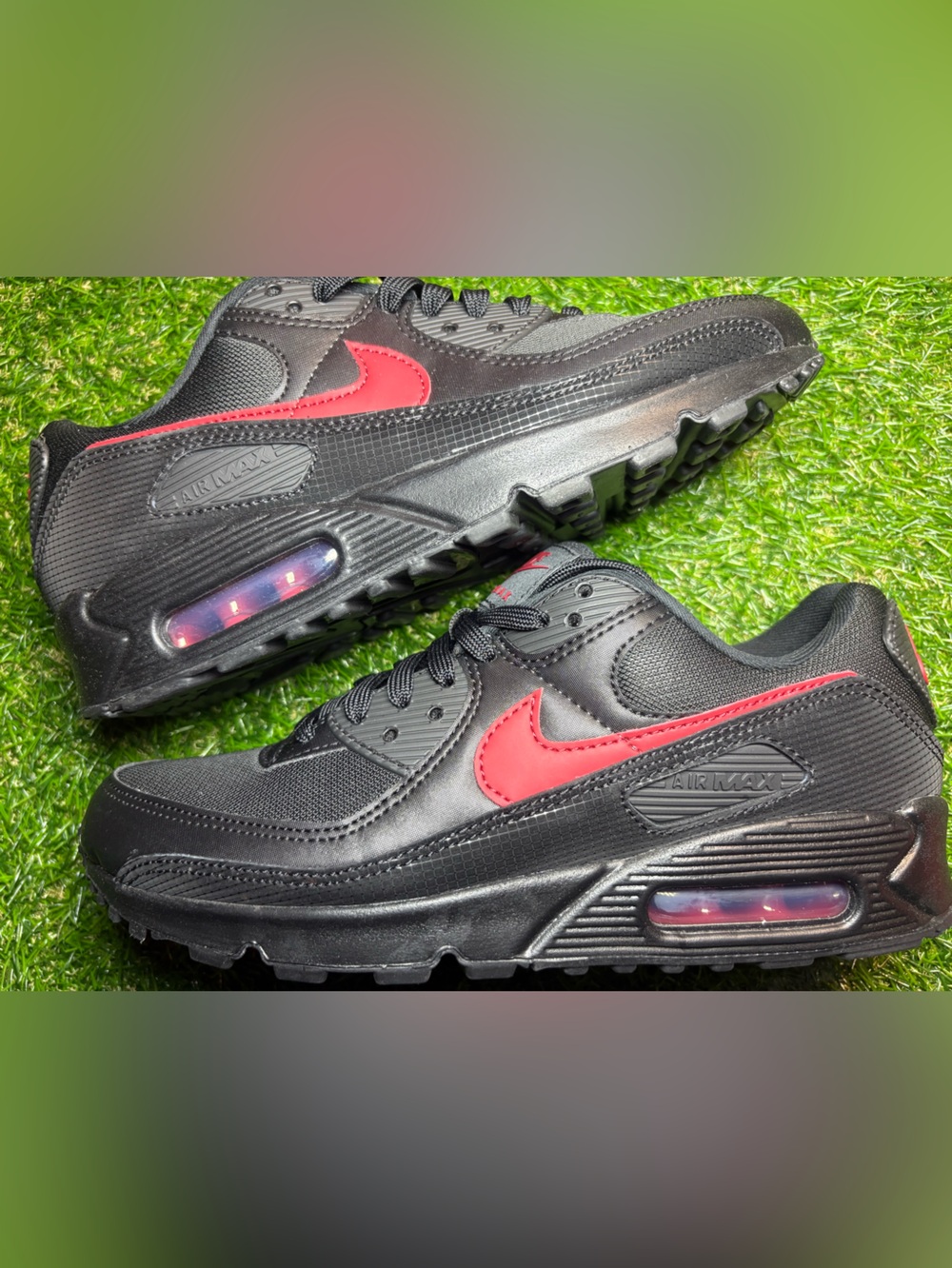 Nike Black and Red Men's Air Max 90s